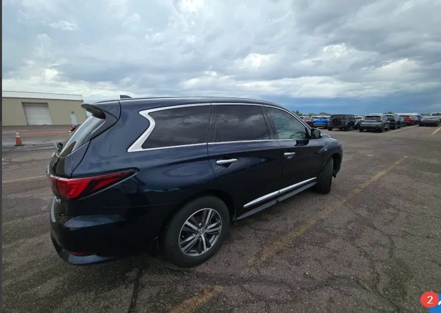 Used 2020 INFINITI QX60 Pure FWD image 2