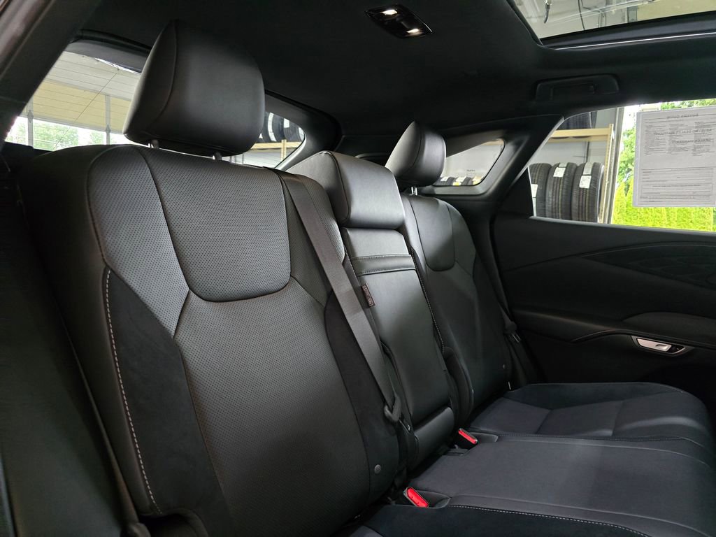 Used 2023 Lexus RX 500h F Sport w/ Accessory Package (Z1) image 27
