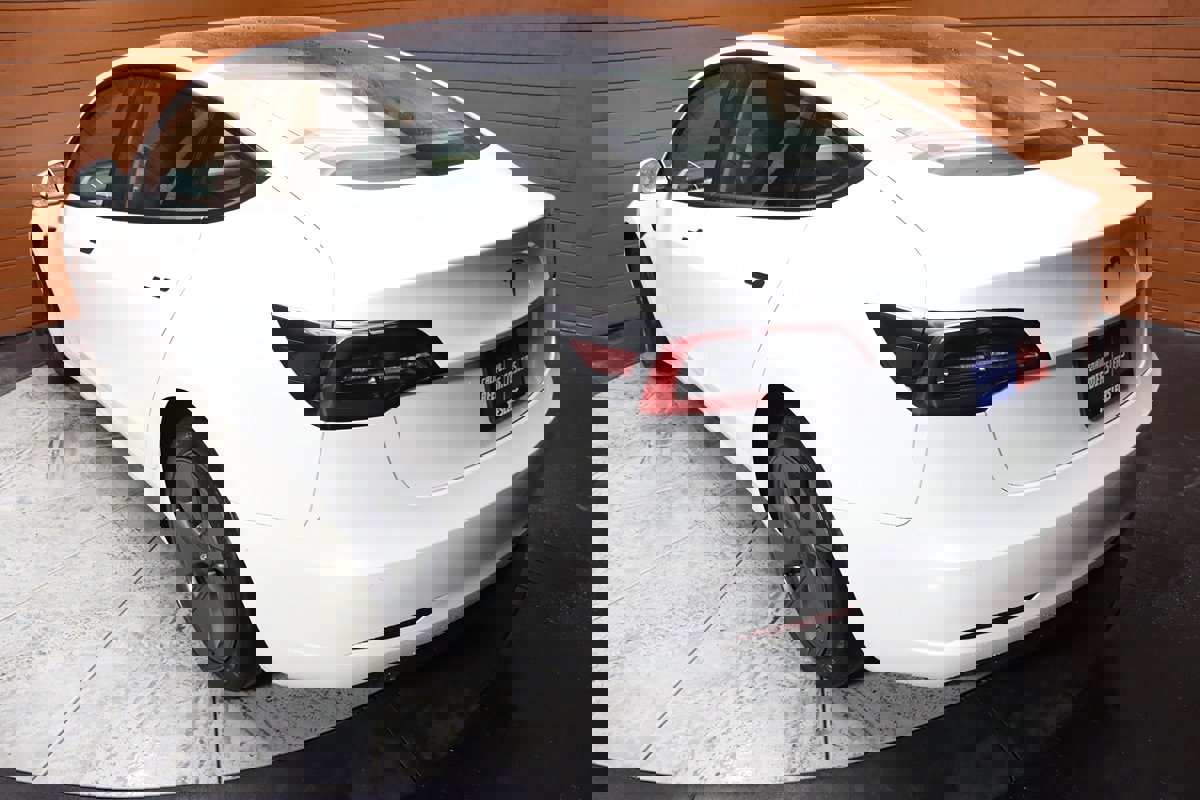 Used 2023 Tesla Model 3 Long Range image 11