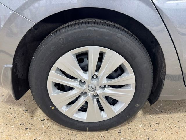 Certified 2025 Nissan Sentra S image 29