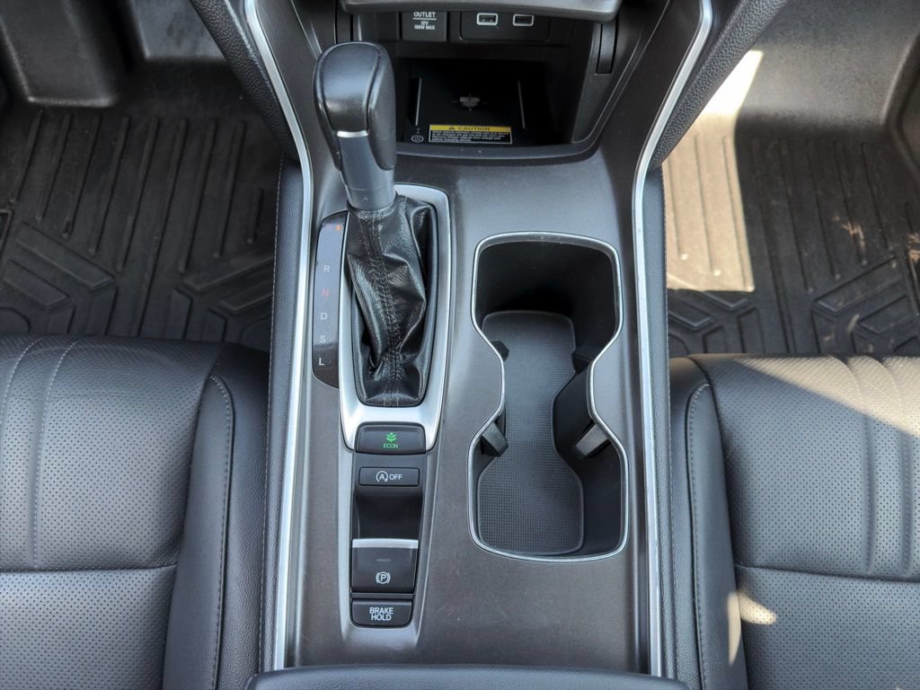 Used 2022 Honda Accord EX-L image 2