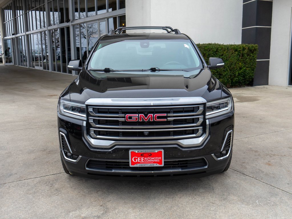 Used 2021 GMC Acadia AT4 w/ Technology Package image 2