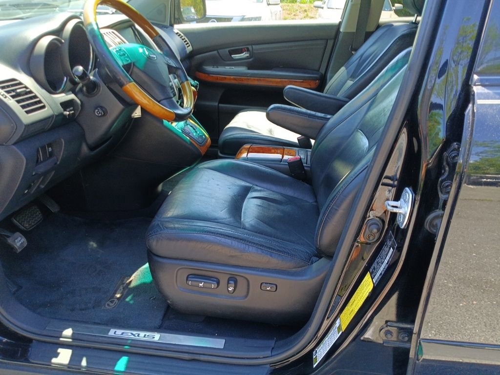 Used 2006 Lexus RX 330 AWD image 7