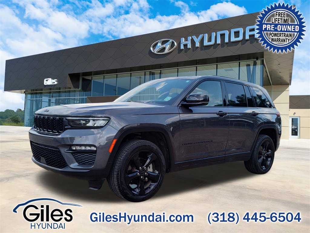 Used 2024 Jeep Grand Cherokee Limited w/ Black Appearance Package