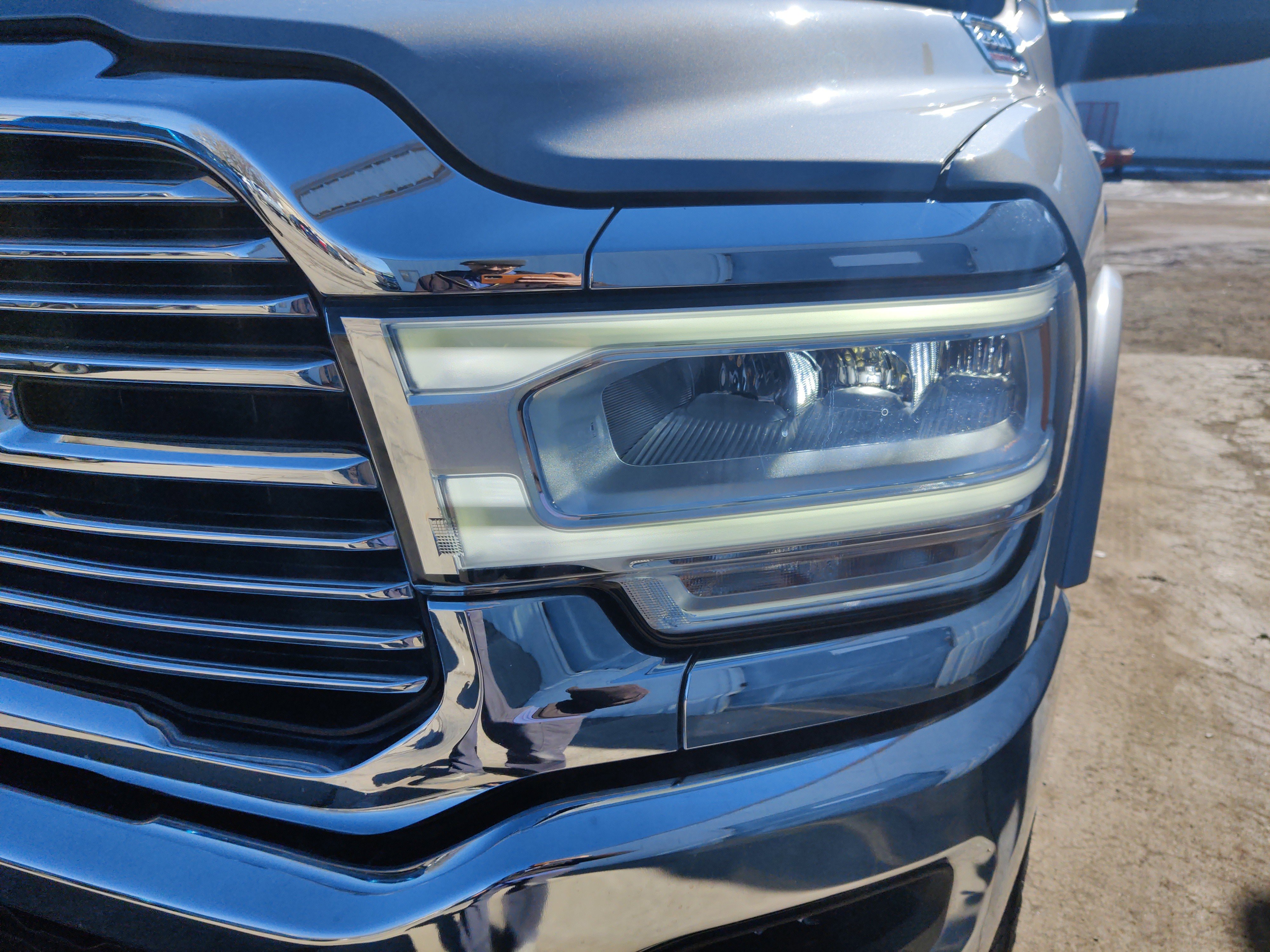 Used 2022 RAM 2500 Laramie AWD/4WD image 6