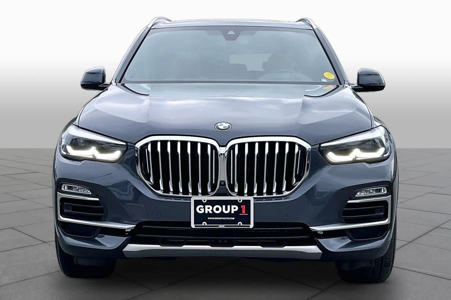 Used 2019 BMW X5 xDrive40i w/ Premium Package 2 AWD/4WD image 3