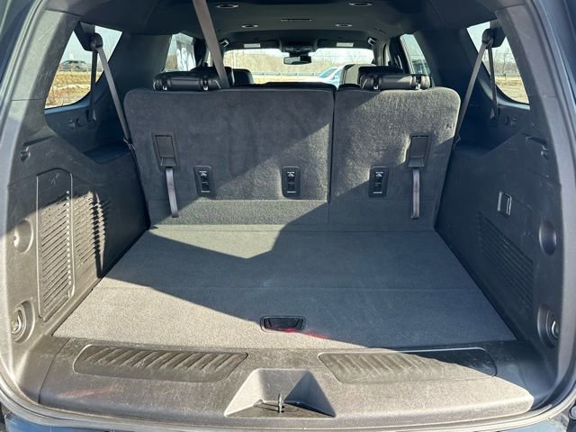 Used 2024 GMC Yukon XL SLT image 34