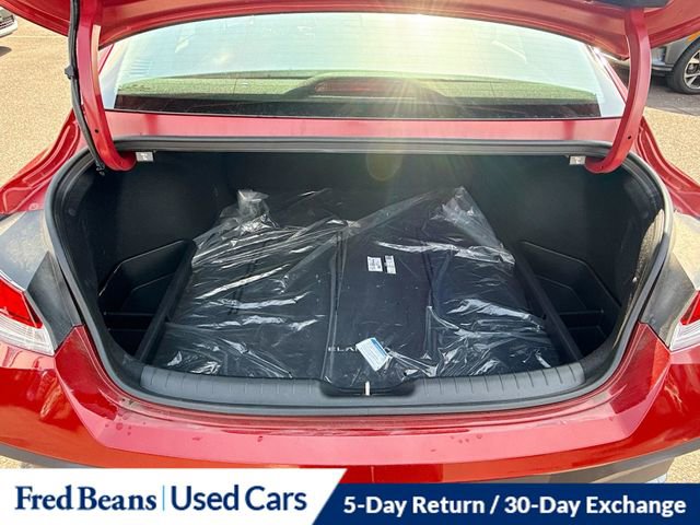 Certified 2024 Hyundai Elantra SEL image 26