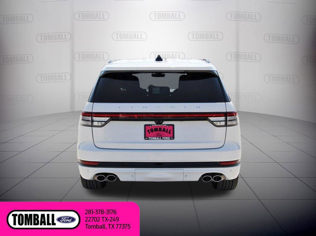Used 2025 Lincoln Aviator Reserve w/ Jet Appearance Package RWD image 6