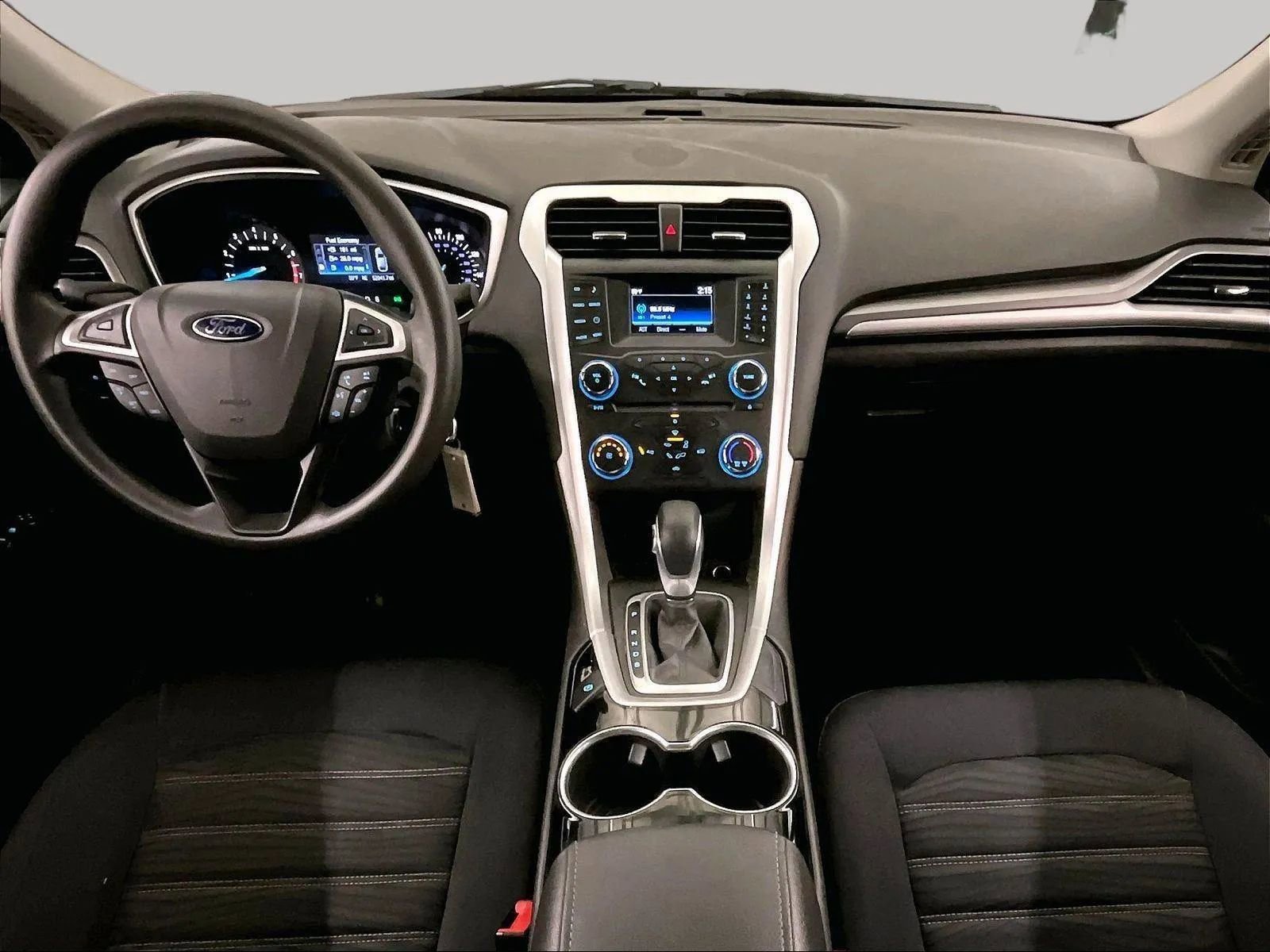 Used 2016 Ford Fusion SE FWD image 14