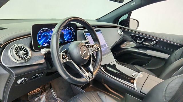 Used 2023 Mercedes-Benz EQS 450+ 4MATIC SUV image 19