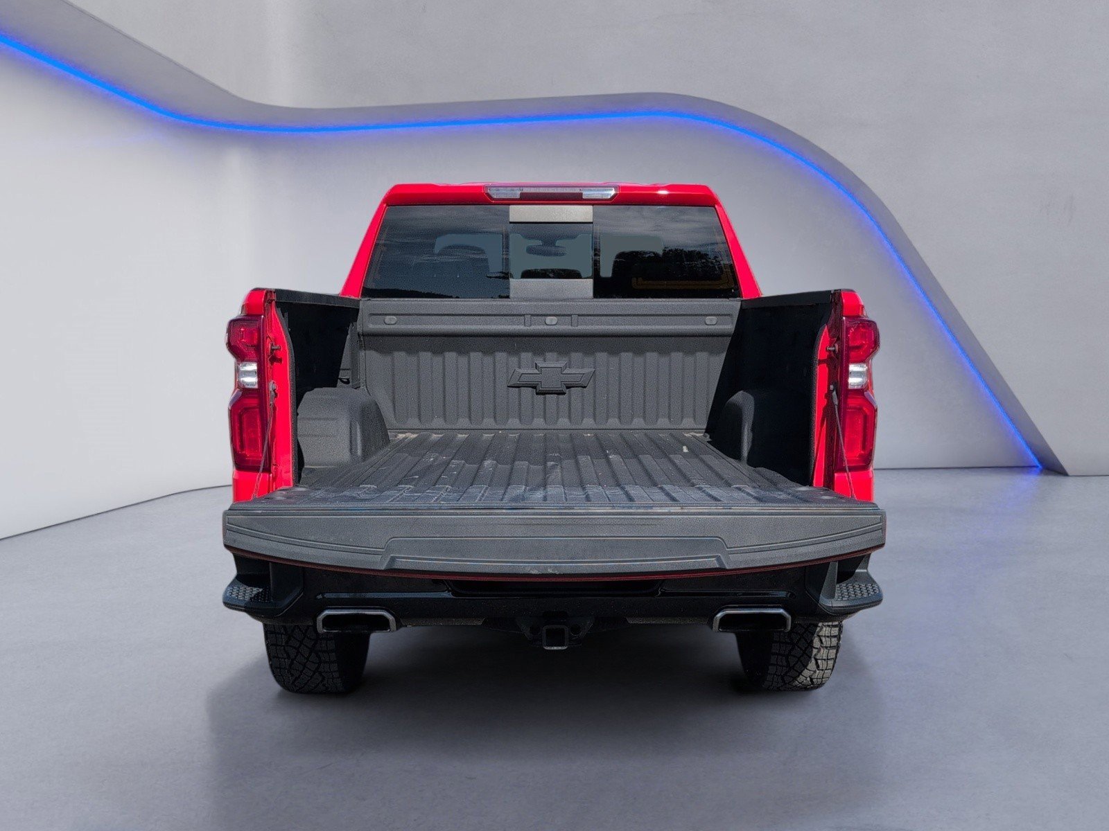 Used 2021 Chevrolet Silverado 1500 LT Trail Boss w/ Convenience Package II image 13