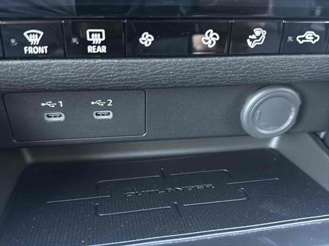 New 2026 Mitsubishi Outlander ES image 24