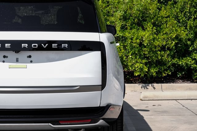 New 2027 Land Rover Range Rover Long Wheelbase SE AWD/4WD image 61