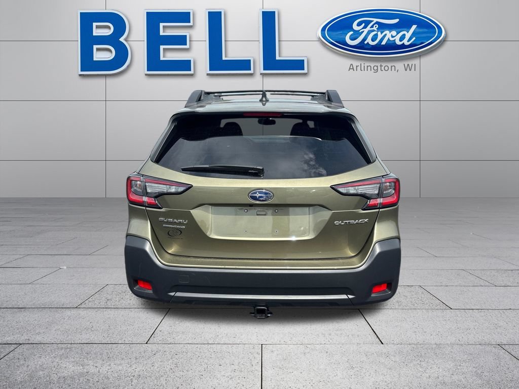 Used 2023 Subaru Outback Premium AWD/4WD image 5