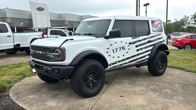 New 2026 Ford Bronco Badlands AWD/4WD image 2