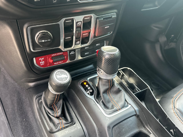 Used 2021 Jeep Gladiator Mojave AWD/4WD image 28