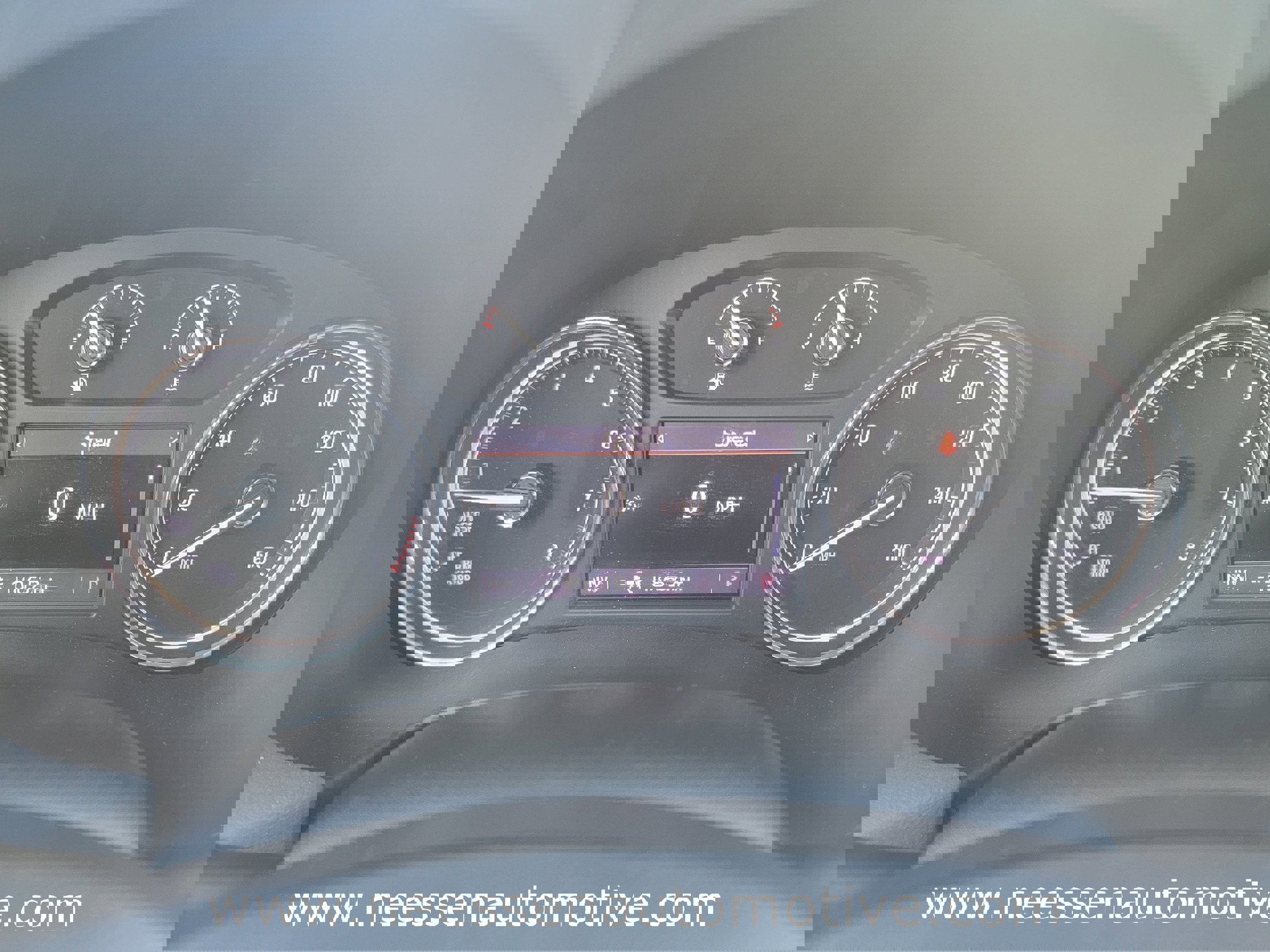 Used 2023 Buick Enclave Essence image 22