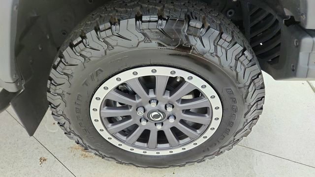 Used 2025 INEOS Grenadier AWD/4WD image 53