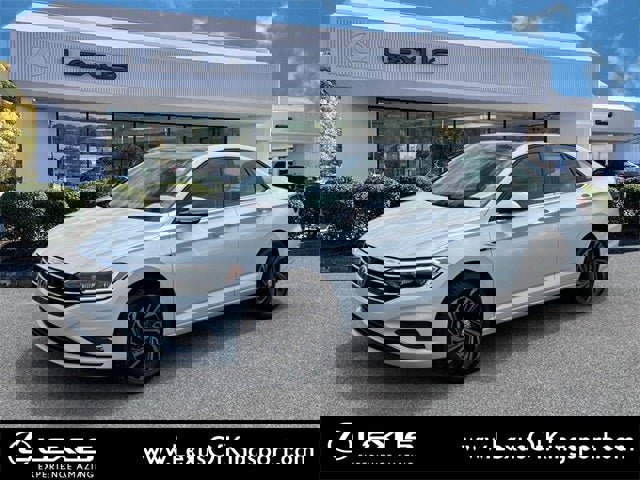 Used 2019 Volkswagen Jetta SEL Premium