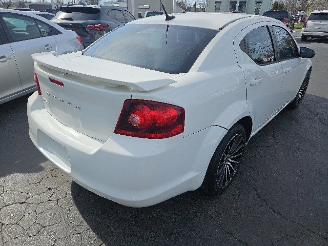 Used 2011 Dodge Avenger Heat image 3