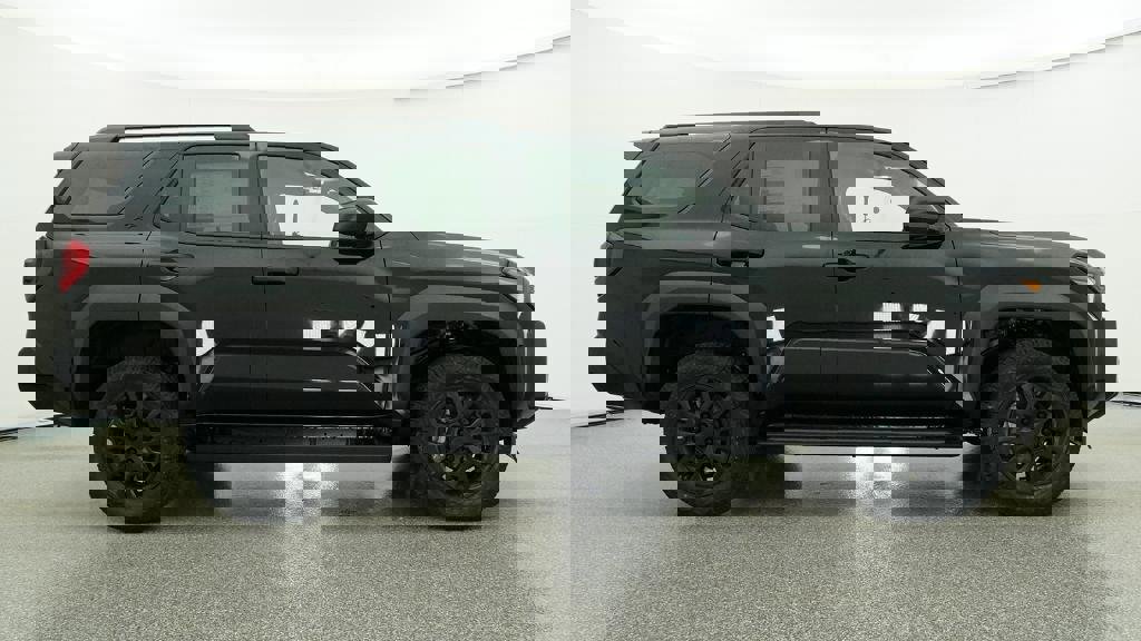 New 2026 Toyota 4Runner SR5 AWD/4WD image 16