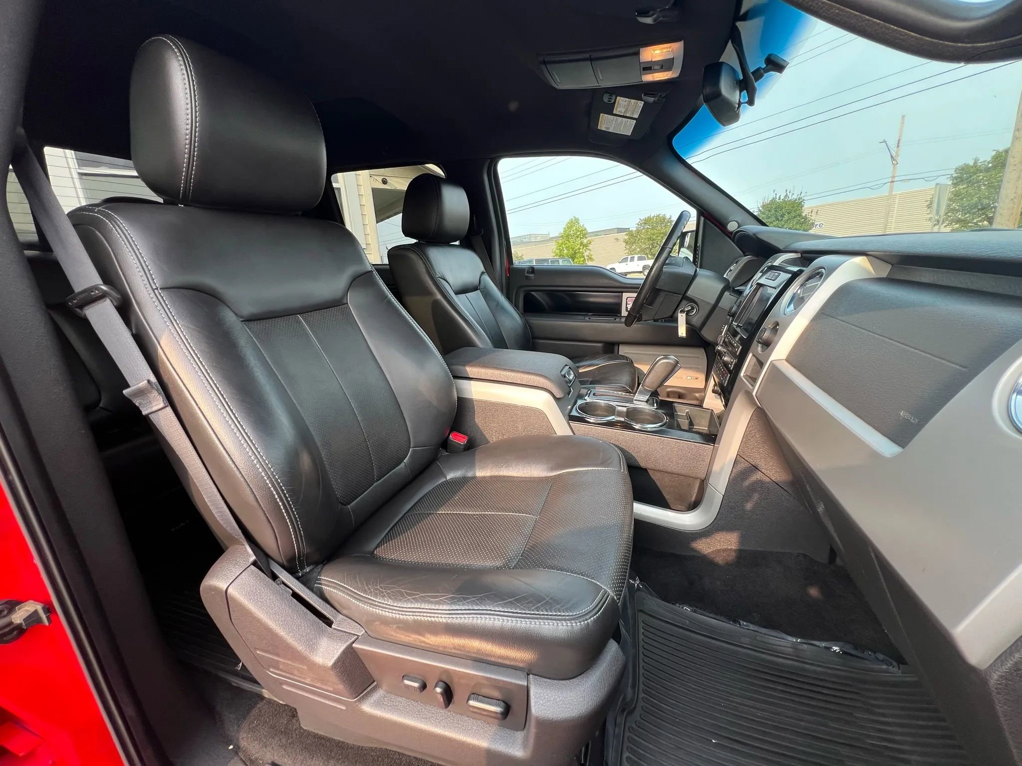 Used 2012 Ford F150 FX4 w/ FX Luxury Pkg AWD/4WD image 35