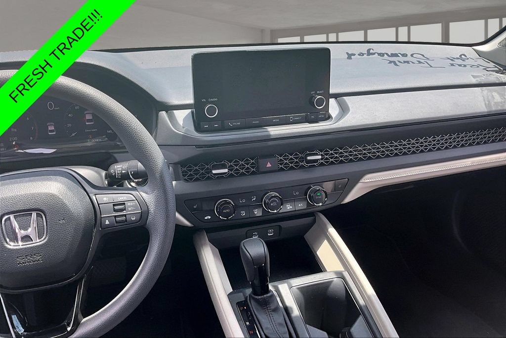 Used 2025 Honda Accord SE image 9