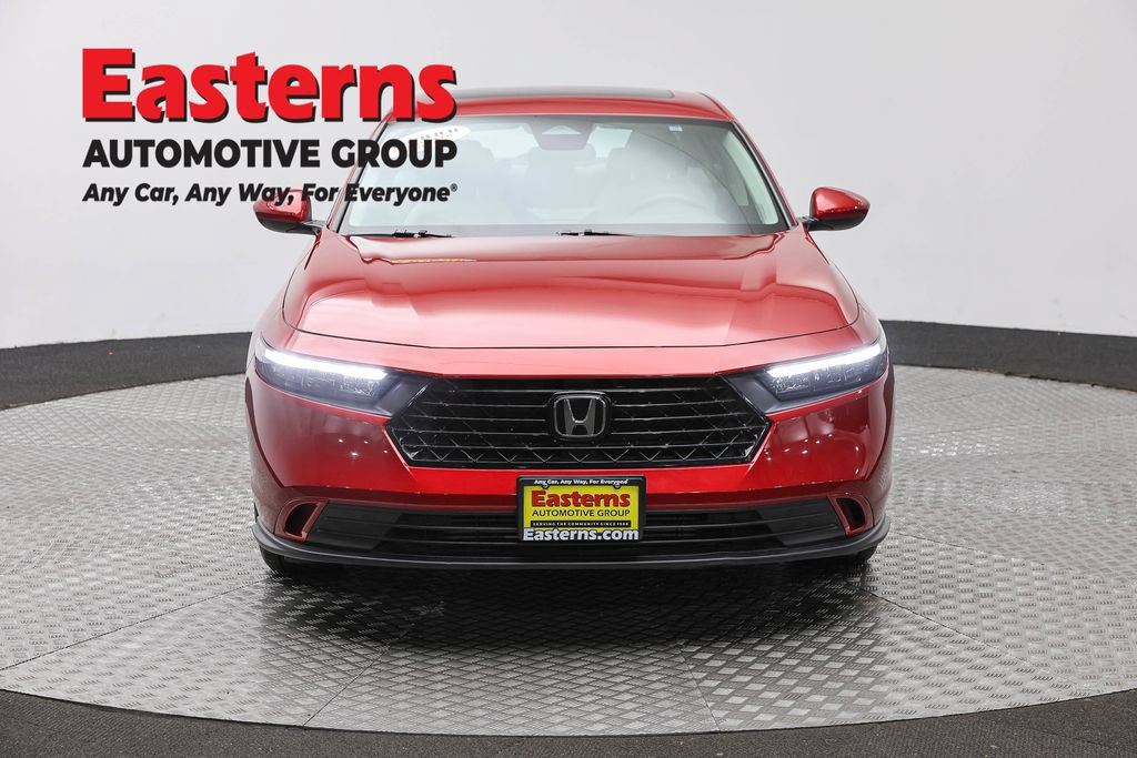 Used 2024 Honda Accord EX image 2