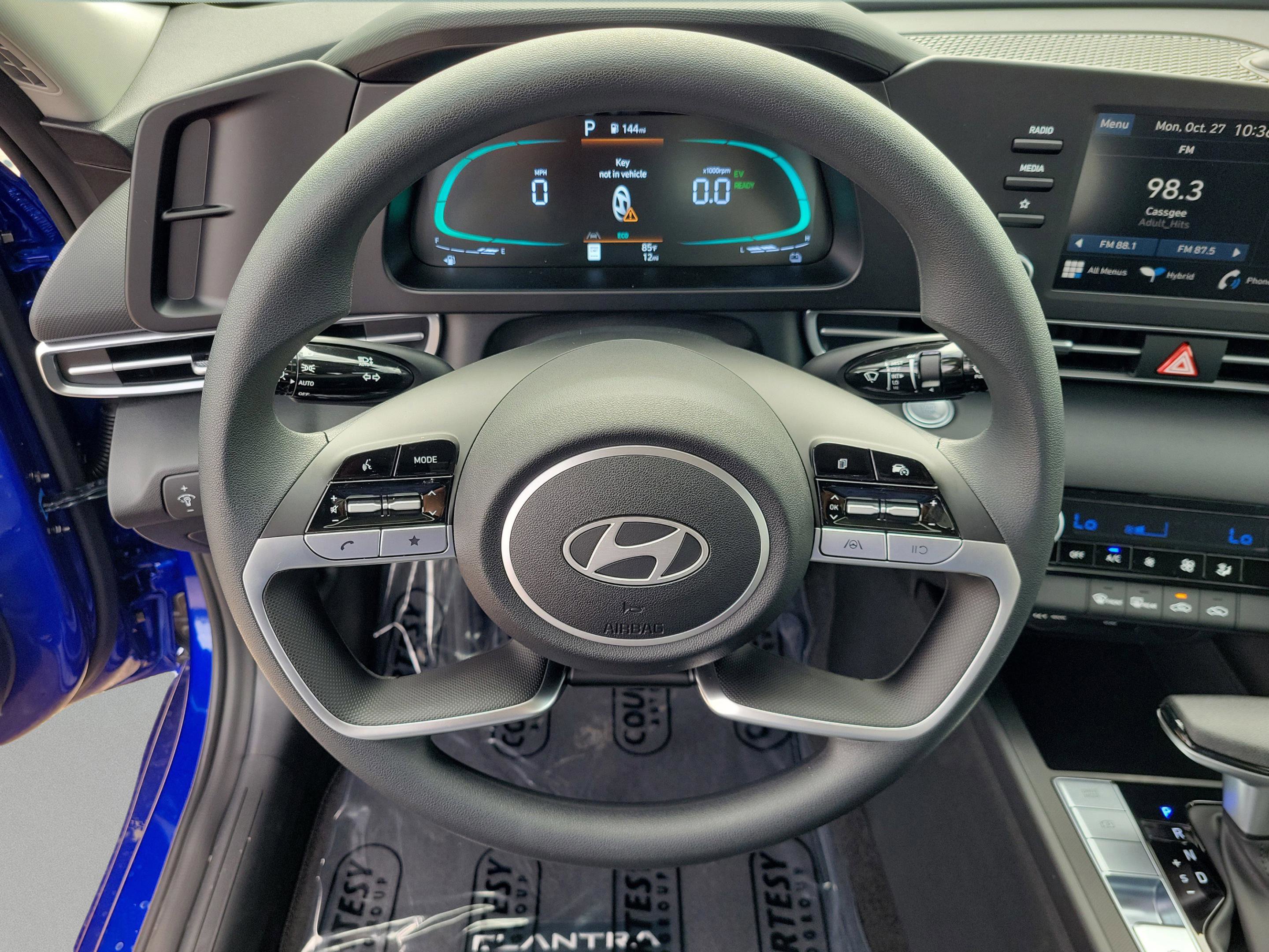 New 2026 Hyundai Elantra Blue image 21