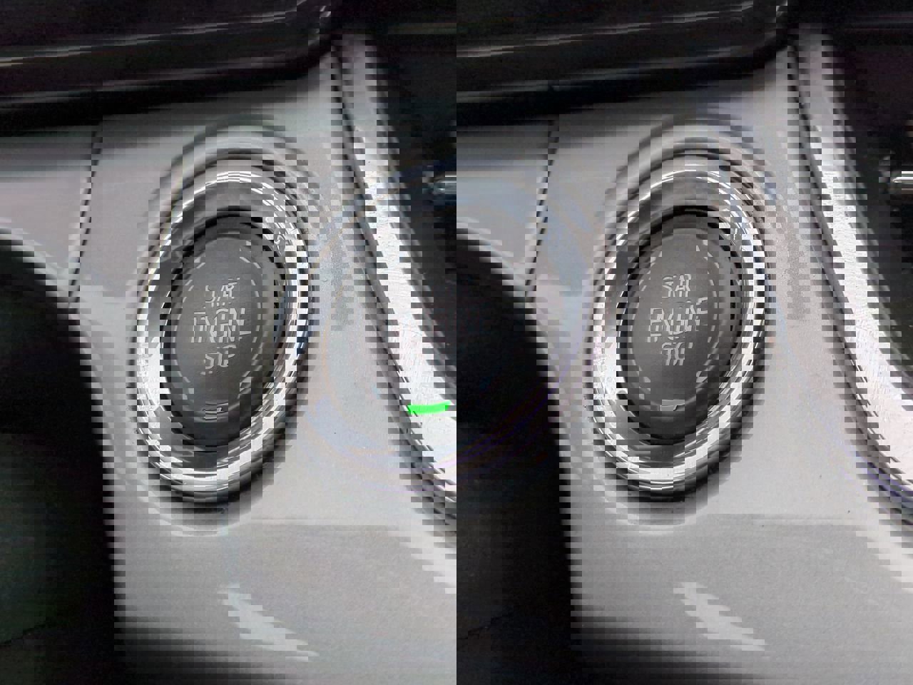 Certified 2025 Chevrolet Trax LT w/ Driver Confidence Package image 27