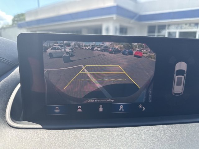 Certified 2024 Acura MDX SH-AWD w/ Technology Package image 12