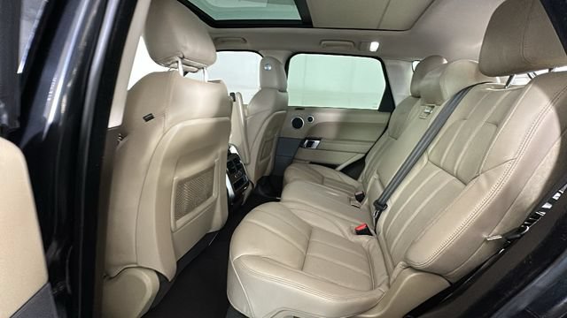 Used 2016 Land Rover Range Rover Sport HSE AWD/4WD image 28