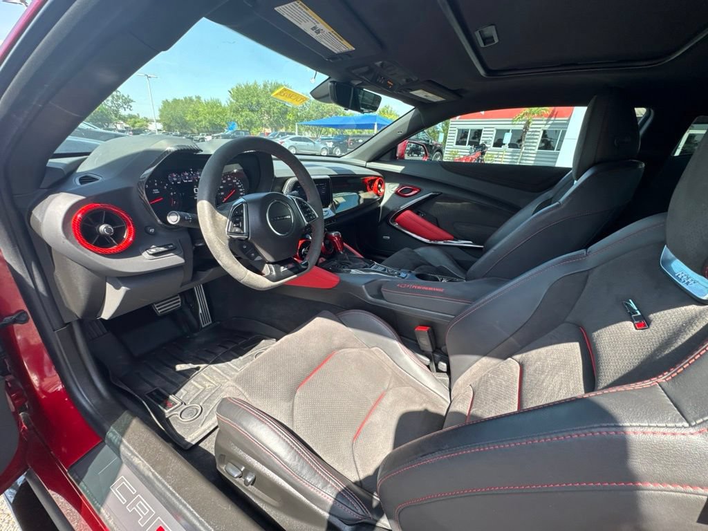 Used 2023 Chevrolet Camaro ZL1 RWD image 17