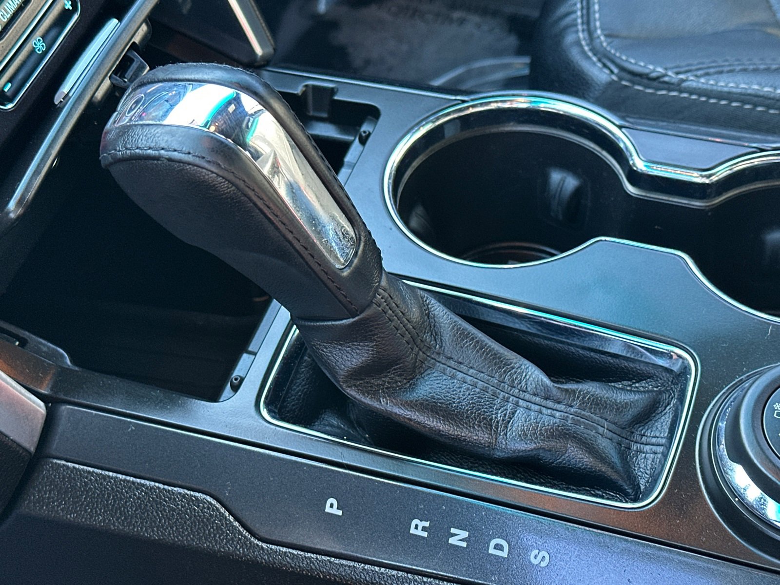 Used 2016 Ford Explorer Limited w/ Equipment Group 303A image 37