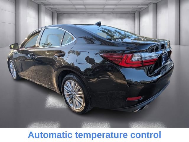 Used 2017 Lexus ES 350 w/ Premium Package image 9