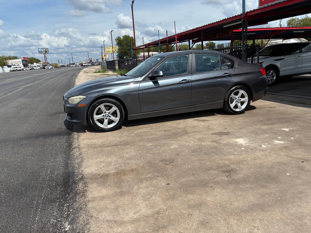 Used 2014 BMW 328i xDrive Sedan AWD/4WD image 23