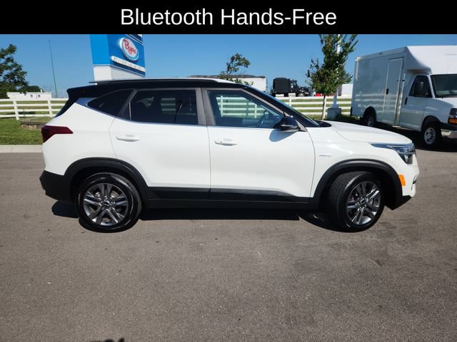 Used 2022 Kia Seltos S AWD/4WD image 12