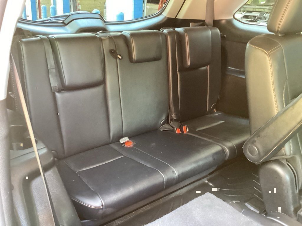 Used 2019 Toyota Highlander XLE image 41