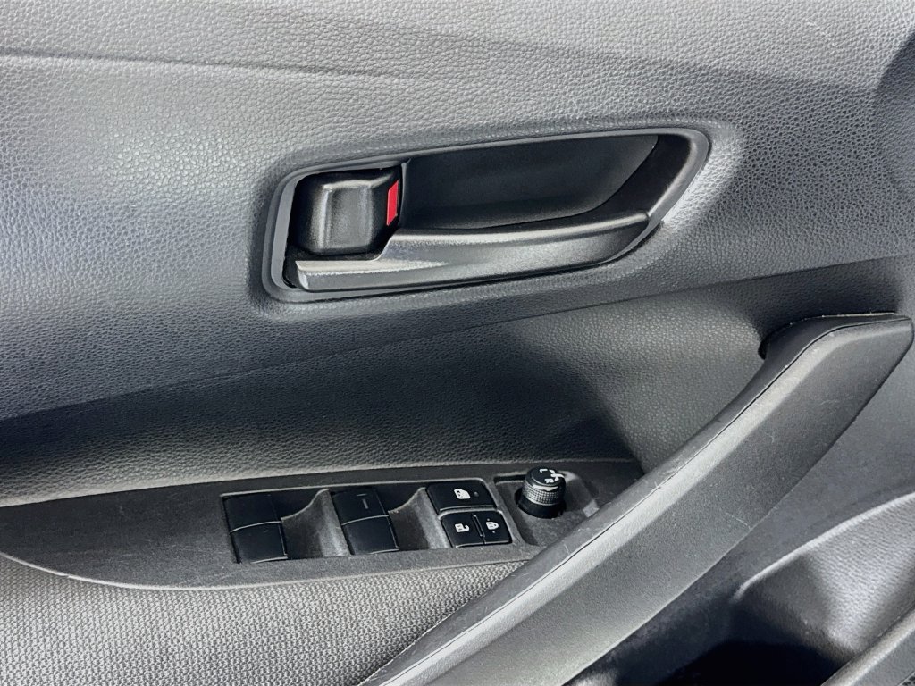 Used 2024 Toyota Corolla LE FWD image 14