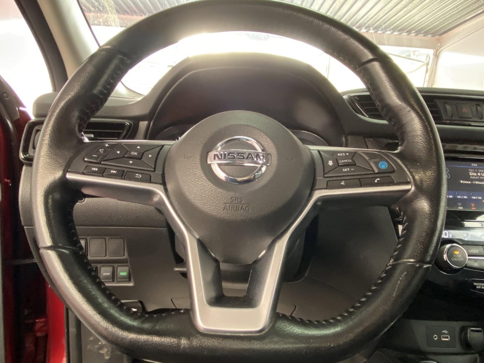 Used 2020 Nissan Rogue Sport SL image 24