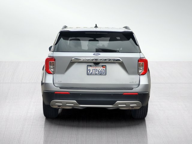 Certified 2023 Ford Explorer XLT w/ Equipment Group 202A AWD/4WD image 5