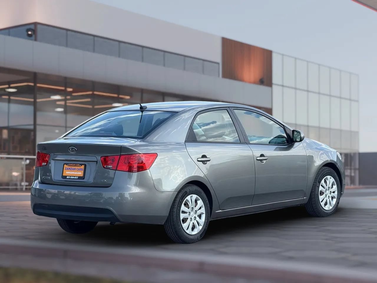 Used 2012 Kia Forte EX FWD image 7