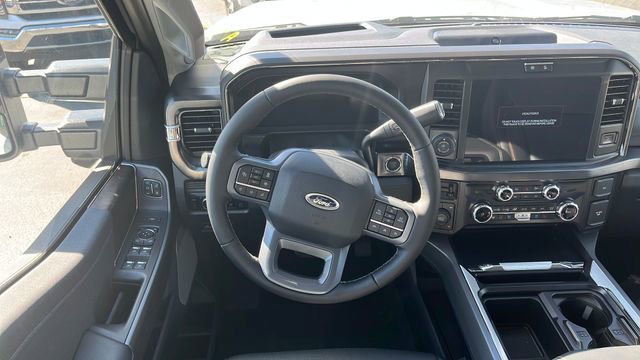 New 2025 Ford F350 Lariat w/ Lariat Ultimate Package image 58