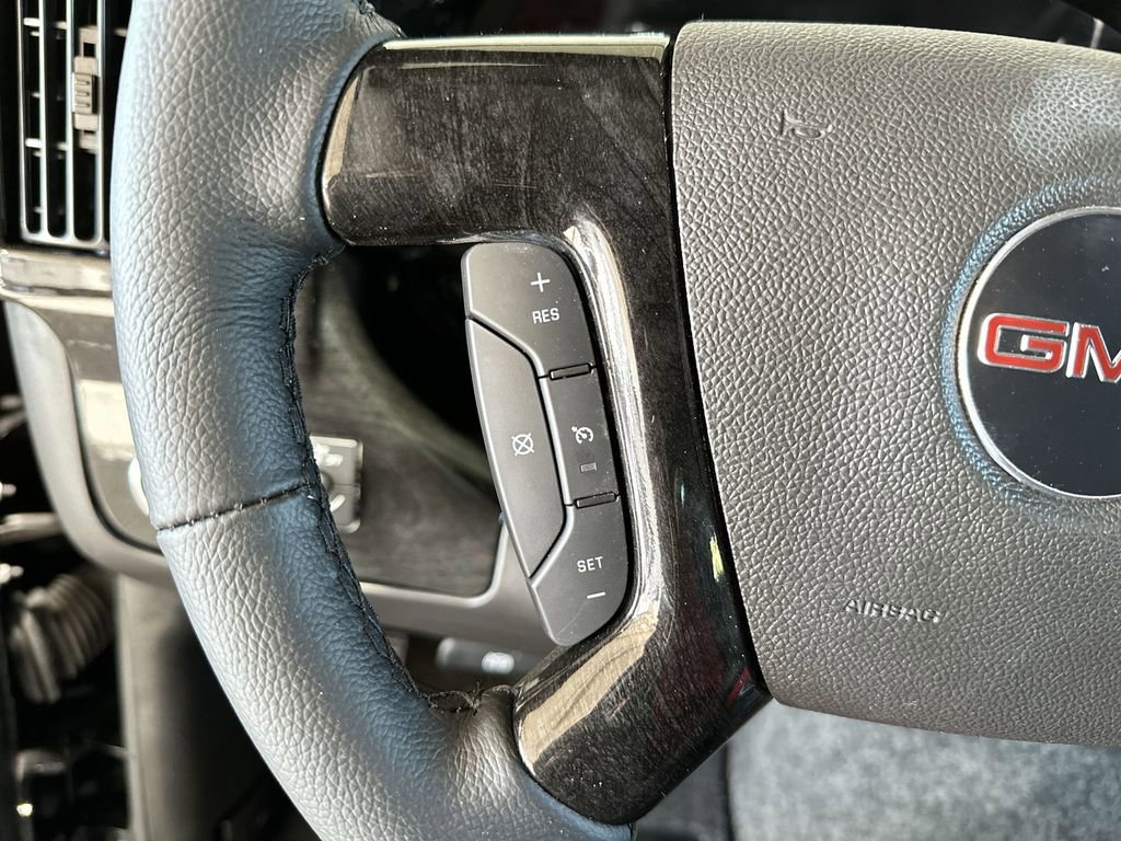 Used 2024 GMC Savana 2500 w/ Driver Convenience Package image 28