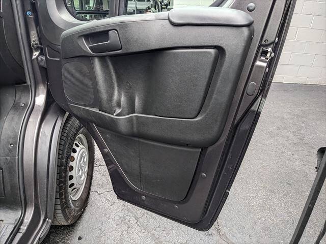 Used 2024 RAM ProMaster 3500 w/ Convenience Group FWD image 13