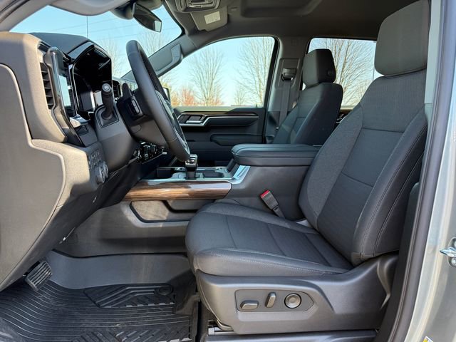 New 2026 Chevrolet Silverado 1500 RST video 4