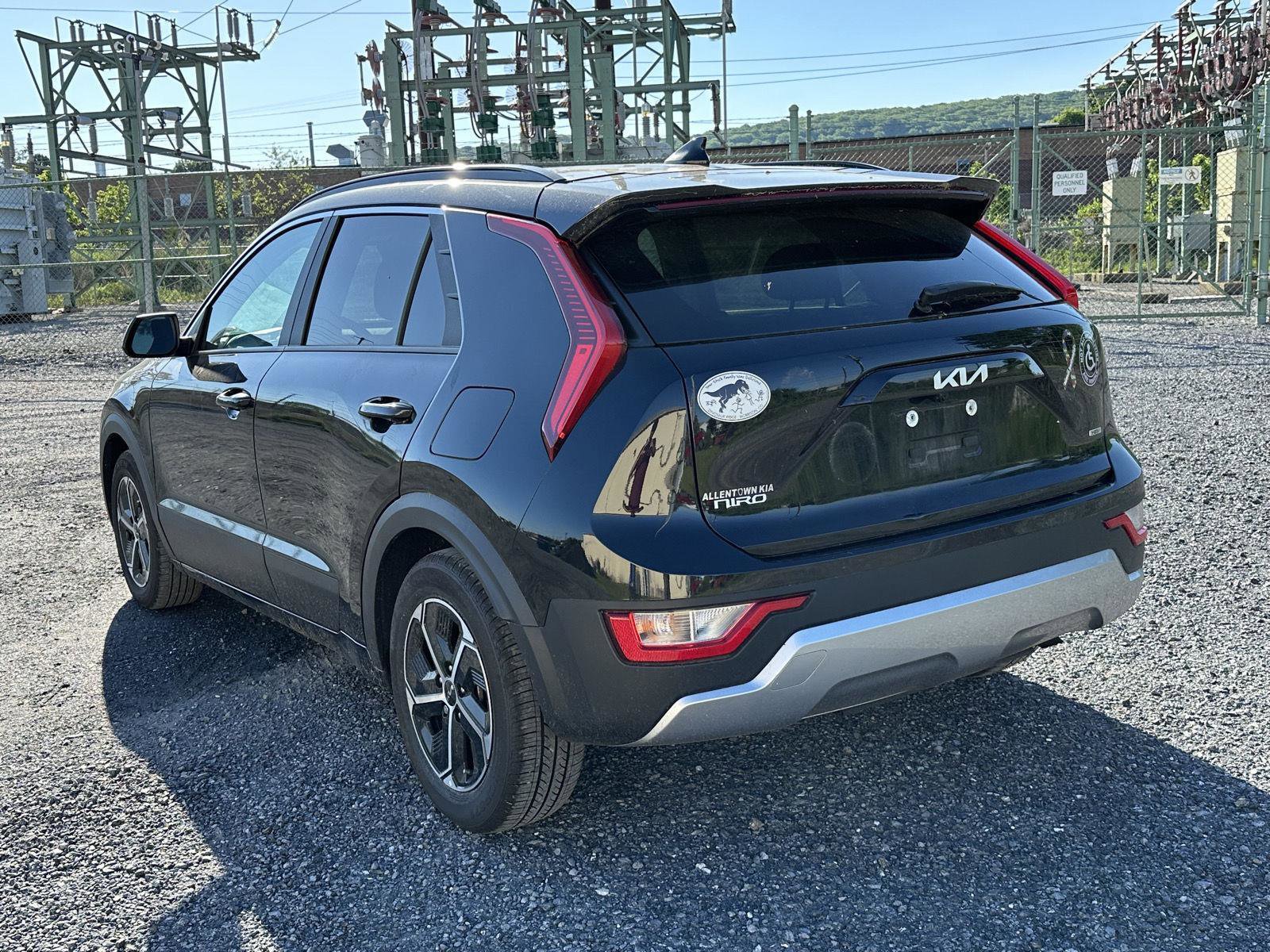 Used 2024 Kia Niro LX FWD image 6