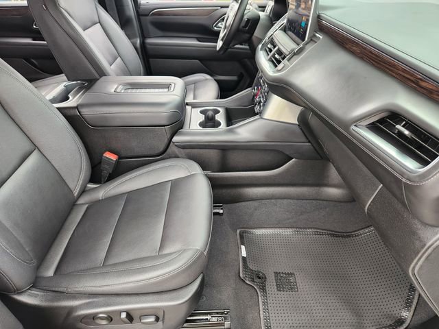 Used 2023 Chevrolet Tahoe LT w/ Luxury Package image 14