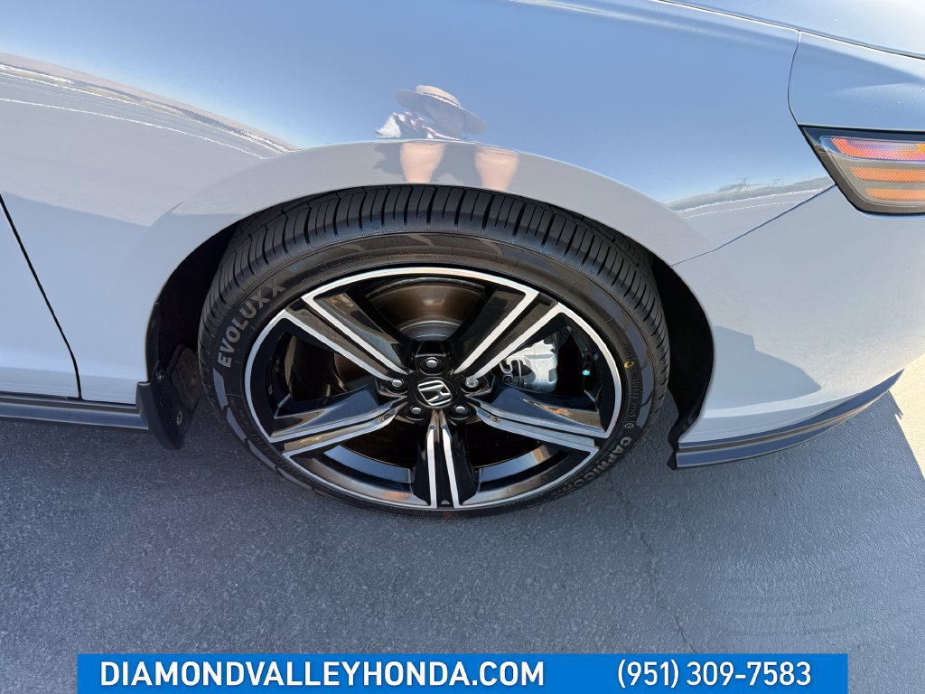Used 2023 Honda Accord Sport image 31